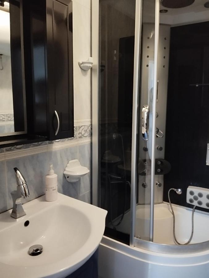 Bea City Center Apartment 티라나 외부 사진